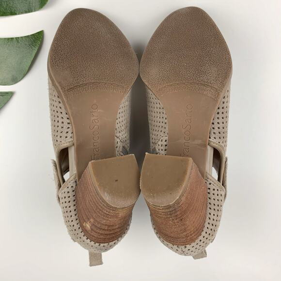 Franco Sarto Dale 2 Booties Ankle Boots Beige Suede Perforated Heeled Women's 7 - Picture 11 of 12